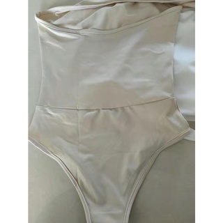 ORDER♥️Áo BodySuit Cắt Ngực 2 Màu(ảnh thật)Size S,M,K Đen,Be