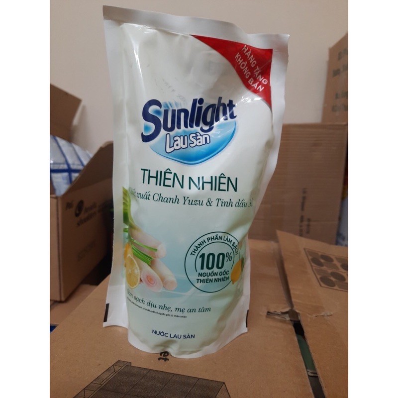 Nước lau sàn Sunlight hương hoa túi 550ml