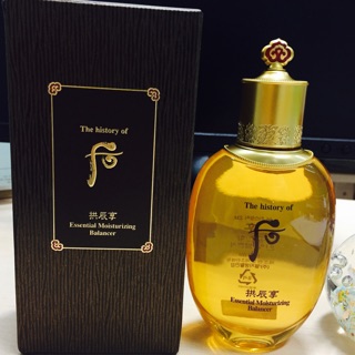 Nước hoa hồng Whoo Gongjinhyang Essential   moisturizing Balancer