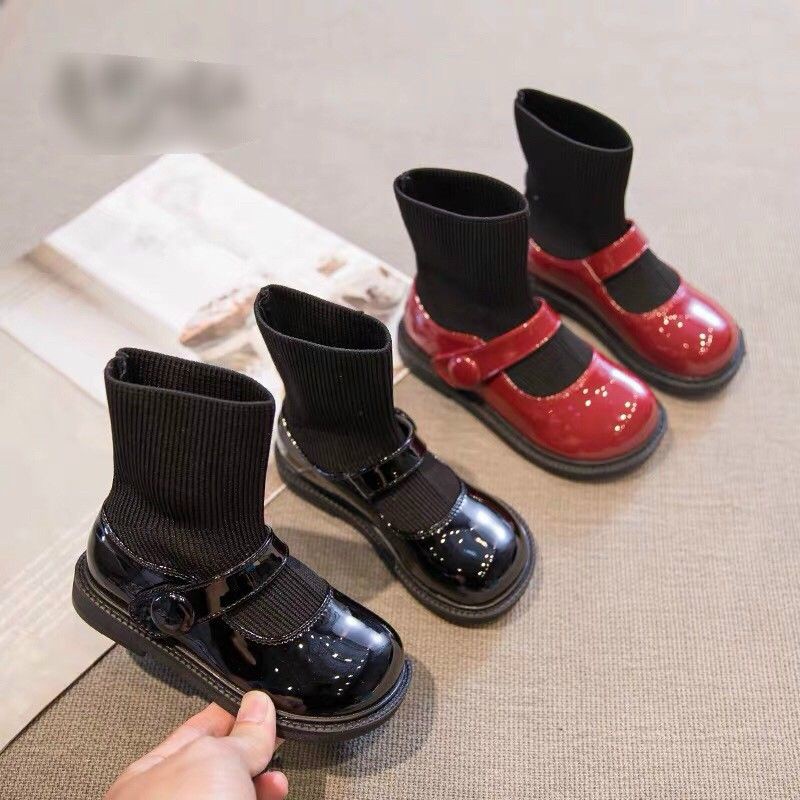 Boot, giầy bốt cổ len, chất đen bóng cho bé gái 3-6y (Hàng Quảng Châu đẹp)