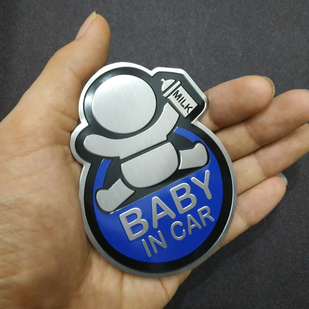 Tem Nhôm dán xe Baby in car cầm bình sữa 7.5x10.2cm