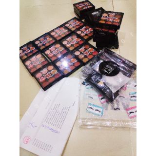 PHẤN MẮT AMUSE 9 COLOR CAM ĐÀO - CAM ĐẤT