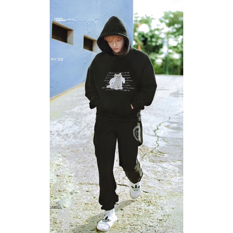 Áo hoodie mèo cheap mmt Jeno Jaemin | BigBuy360 - bigbuy360.vn