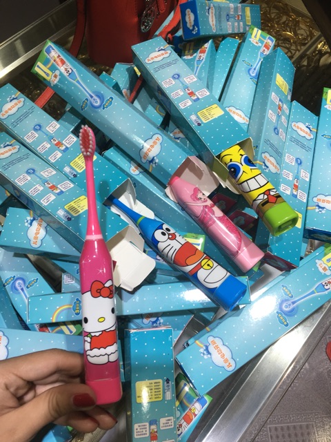 Bàn chải điện cho bé