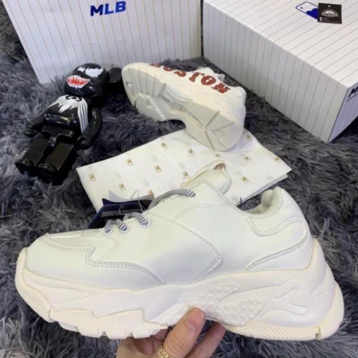 Giày thể thao màu trắng, sneaker nam nữ 1 1 bản trung đế nâng chiều cao đi êm ái.