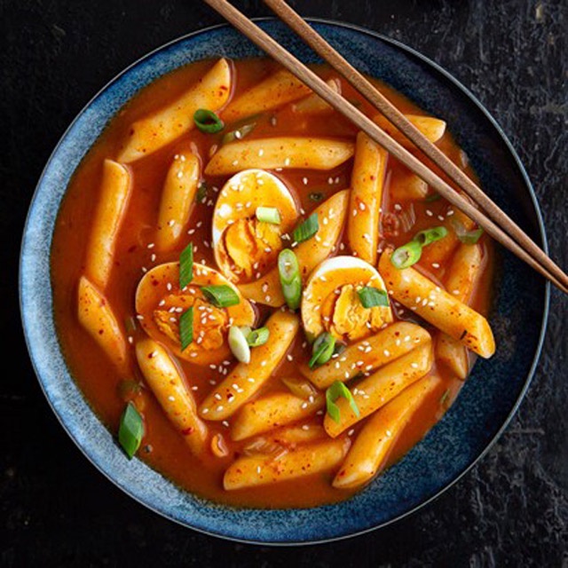 COMBO TOKBOKKI KÈM SỐT VÀ CHẢ CÁ