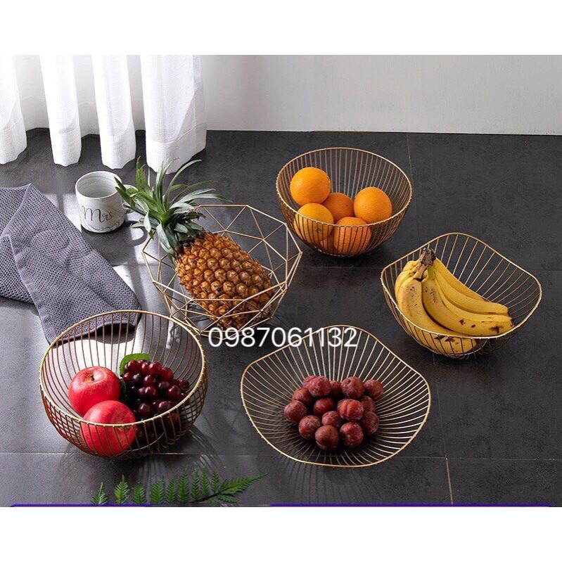 Rổ đựng hoa quả bằng kim loại trang trí