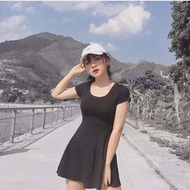 Đầm thun 8 mảnh xoè nhẹ đen hồng nude vàng