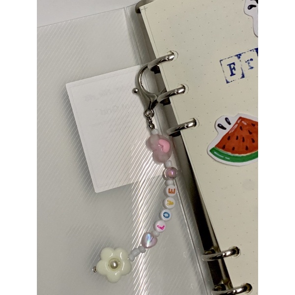 Móc khoá dây hạt cườm thiết kế theo yêu cầu / Tiệm Hii