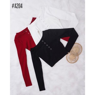 Áo crop lệch vai tay dài