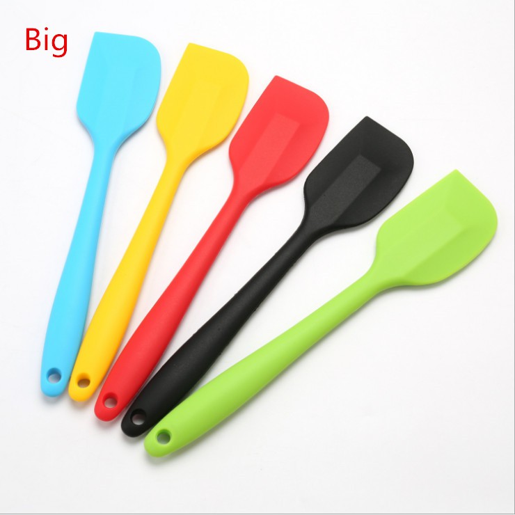 Cây Vét Bột,Trộn Bột ,Nhào Bột,Spatula Silicon Đúc 28cm Mầu Ngẫu Nhiên