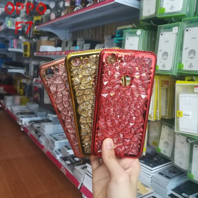 Ốp Lưng Oppo F7 Hoa Văn Vân 3D Phủ Kim Tuyến Viền Đính Đá