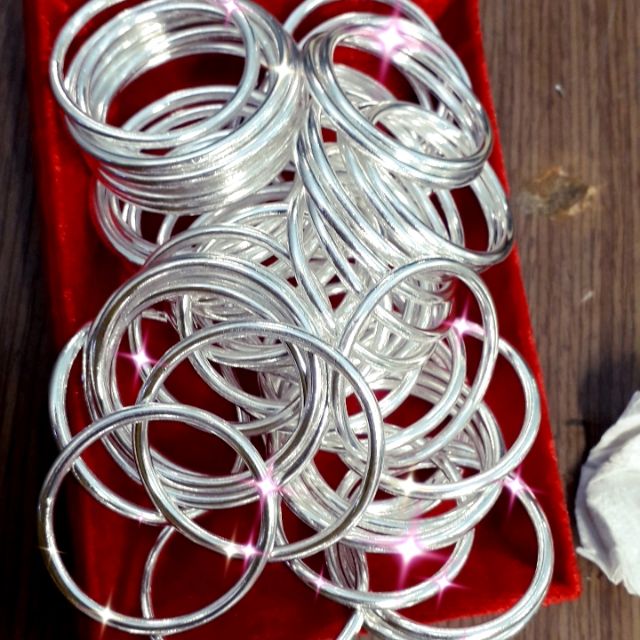 Vòng đặc bạc y giá sỉ em bé