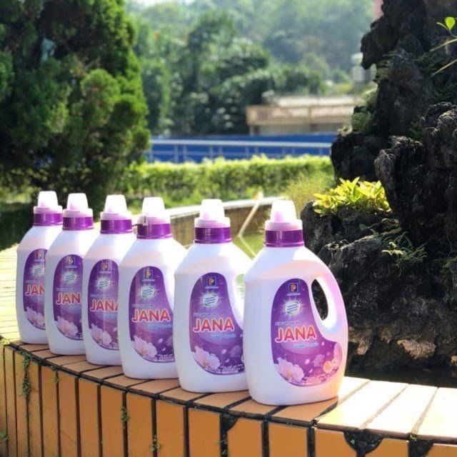 NƯỚC GIẶT ĐẬM ĐẶC JANA CÔNG NGHỆ NHẬT BẢN 2lit