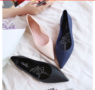 Giầy bệt nhựa dẻo