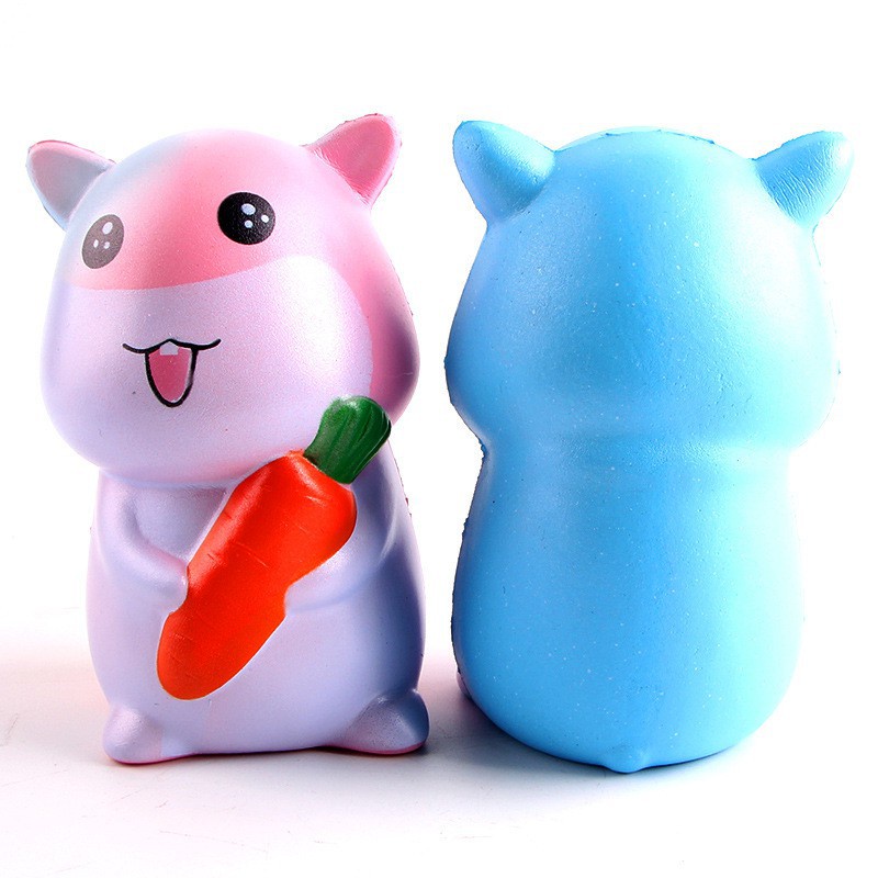 Squishy Chuột Hamster Cầm Cà Rốt Chậm Tăng Kích Thước 12cm x 7cm