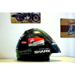 ĐUÔI GIÓ SHARK