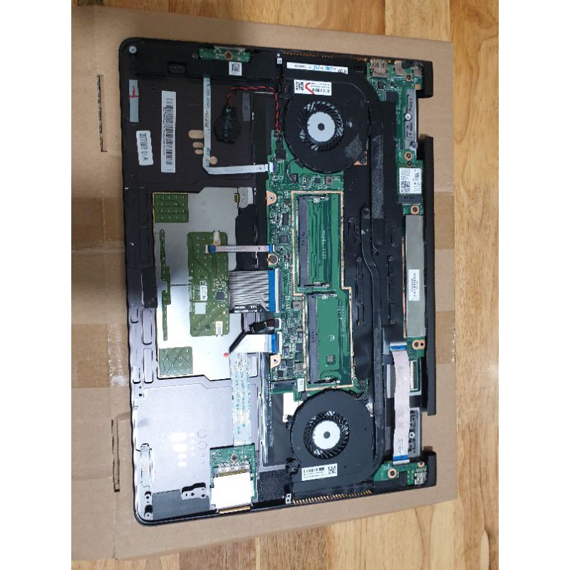 Mainboard Laptop HP Spectre x360 15-bl112dx, i7 8550u, vga gefore MX150, zin theo máy (tặng kèm vỏ C-phím, vỏ D)