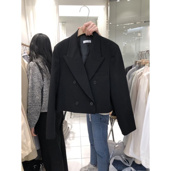 Áo vest dáng ngắn