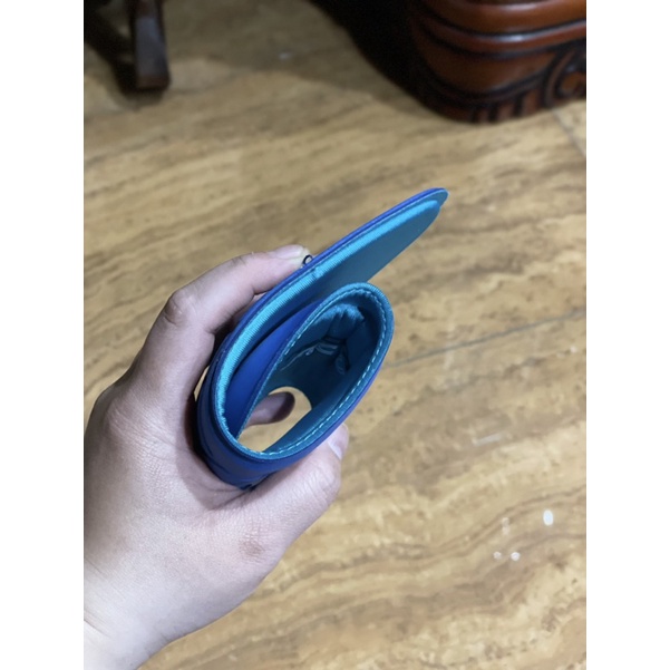 LÓT CAO SU NON  RED TAPE DƯ XỊN