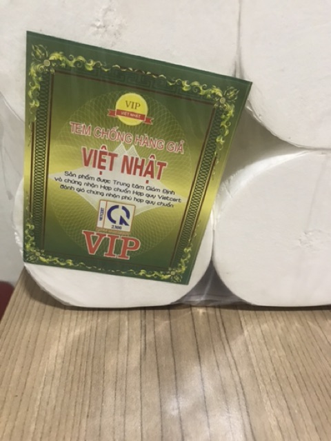 Giấy vệ sinh Việt Nhật loại 1 loại vip không lõi 10 cuộn[hình ảnh và video tự chụp]