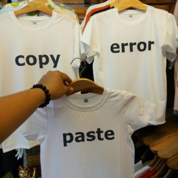 áo thun gia đình in chữ copy paste error in tại shop