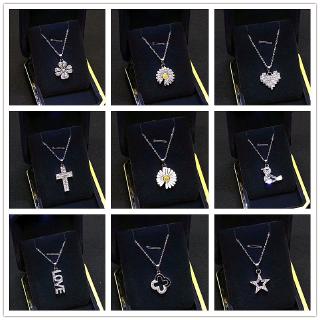 Dây Chuyền Mặt Thánh Giá Và Hoa Cúc Đơn Giản Thời Trang