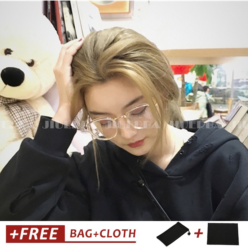 Mắt kính gọng tròn phong cách retro Hàn Quốc