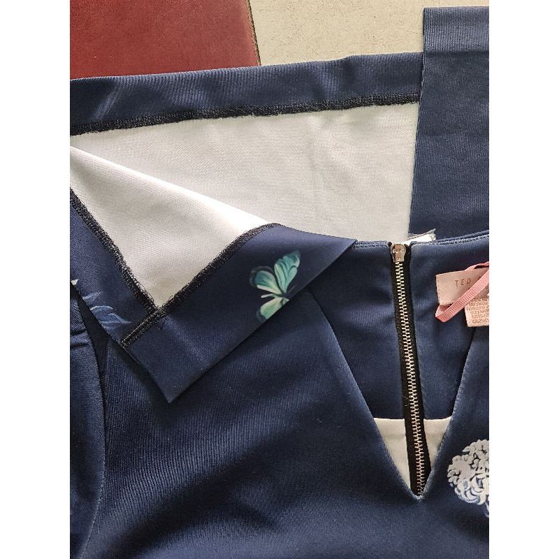 Đầm Ted Baker Nilliano Narrnia Dress