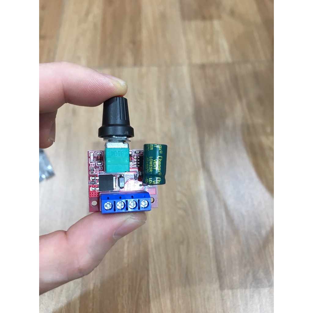 Mạch điều chỉnh tốc độ động cơ mini DC-DC 4.5V-35V 5A 90W PWM DC