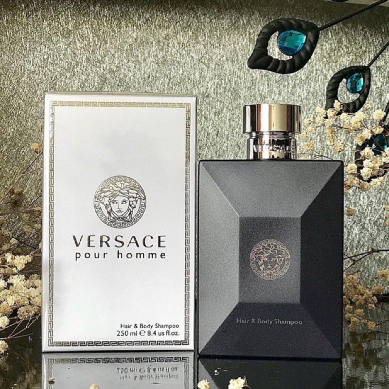 Sữa tắm gội nam Versace Pour Homme Hair & Body Shampoo 250ml