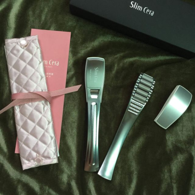 Cây lăn massage mặt Slim Cera used
