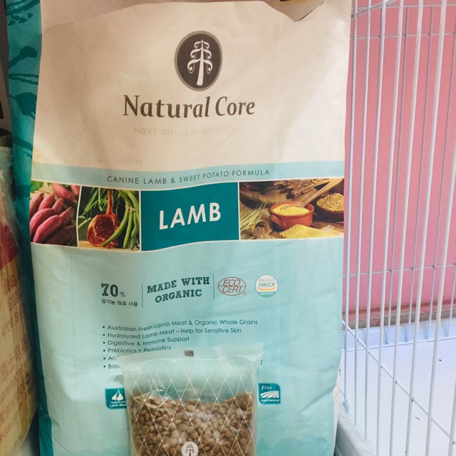 Thức ăn nhập khẩu Hàn quốc Natural core Vị Cừu1kg (Lamb)