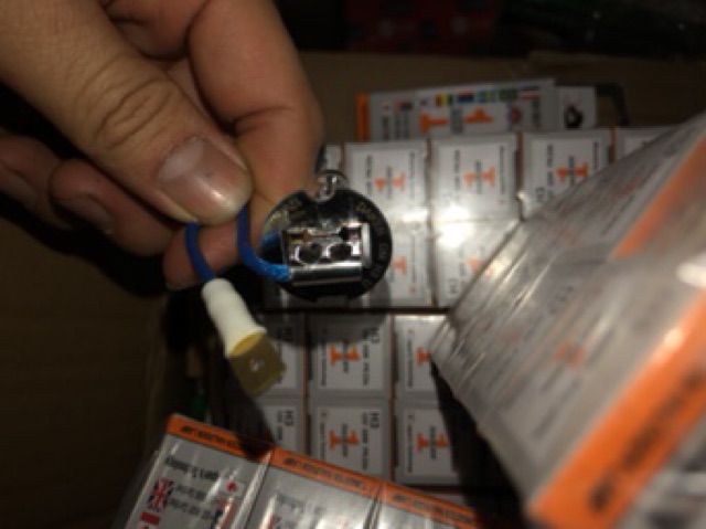 Sản phẩm gia đình làm: bongden| bóng h3 ĐAI KÊN 12v 24v 1 quả