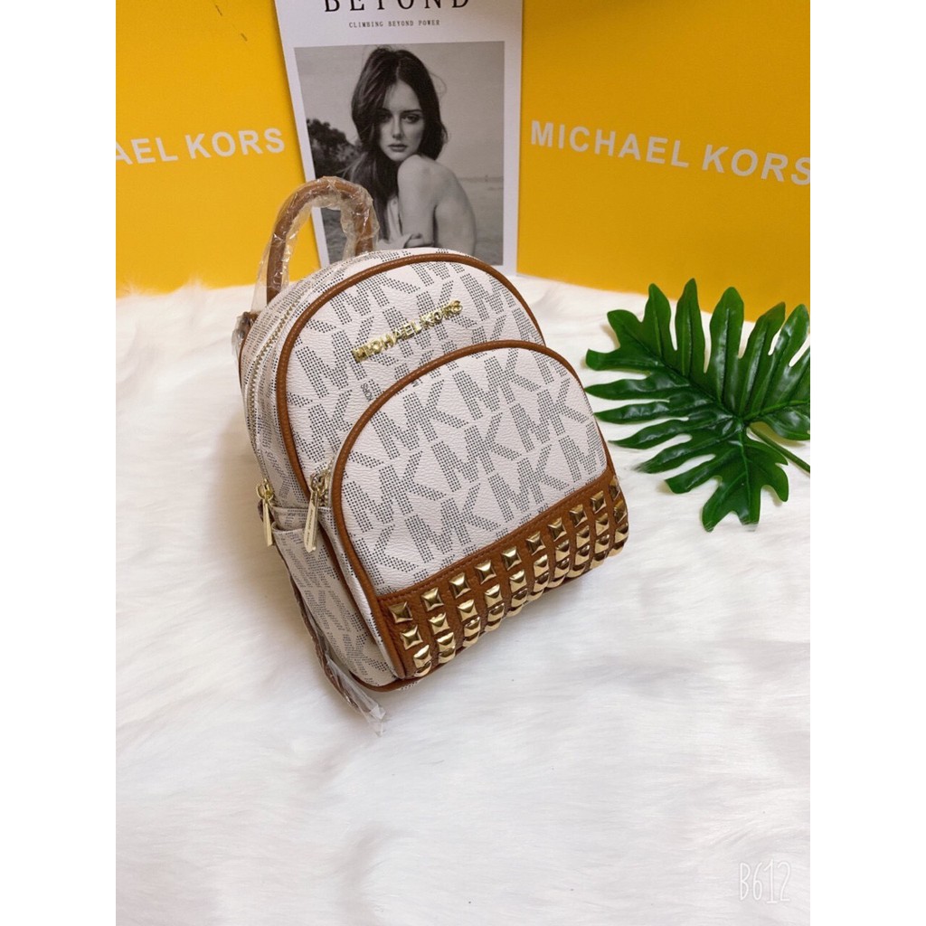 Balo MK đinh mini size