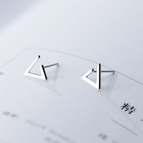 Khuyên tai mạ bạc 925 chính hãng hình tam giác không gỉ trang sức bạc CINLA KT010