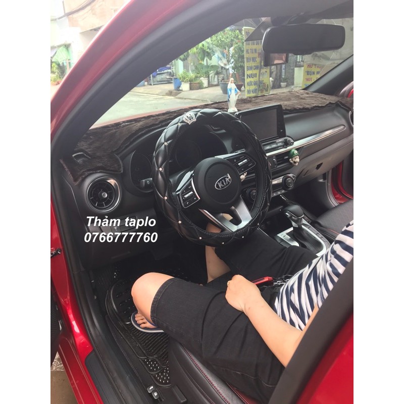 Thảm taplo lông thú cao cấp - taplo xe Cerato 2019