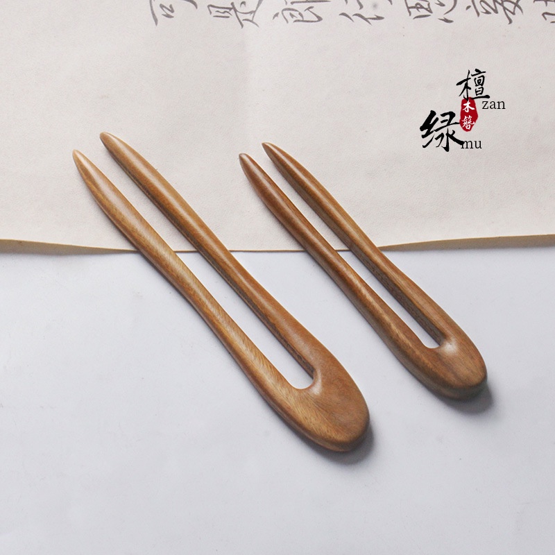 Trâm cài tóc gỗ đàn hương xanh kiểu chữ U