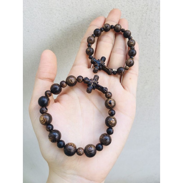 Chuỗi Vòng Mân Côi Trầm Hương Sánh Chìm