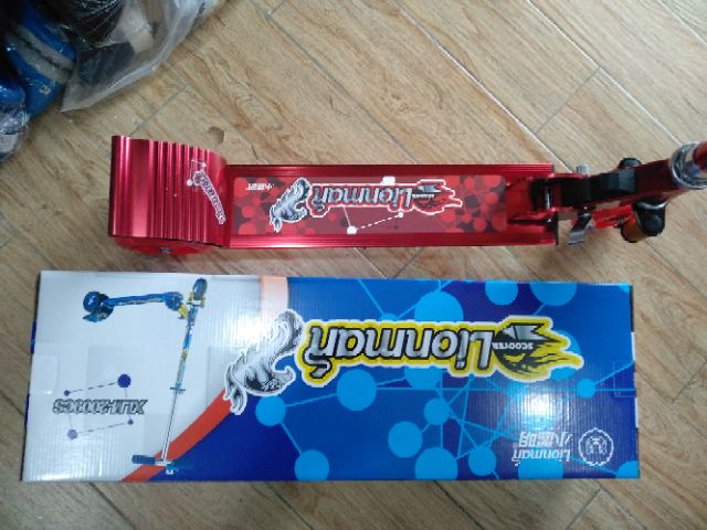 Xe đẩy scooter ( hình tại shop)