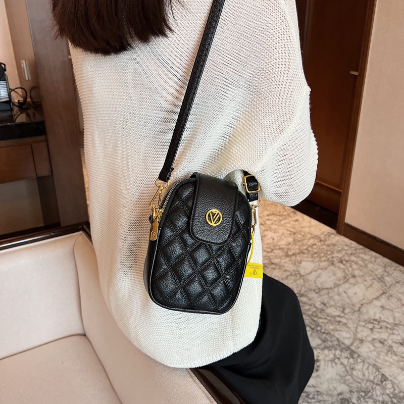 Túi da mềm đeo chéo IELGY đựng điện thoại họa tiết hình thoi thời trang dành cho nữ