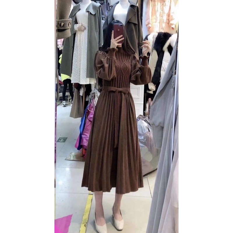 Váy len trám dập ly bo tay