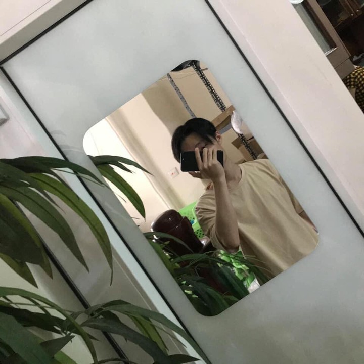 Gương Dẻo Dán Tường