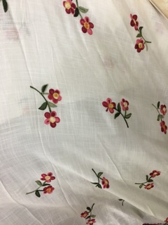 Vải Linen chất đẹp thêu kĩ