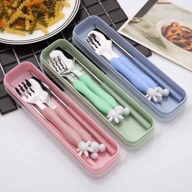 Set thìa nĩa đũa cho bé ( có hộp)