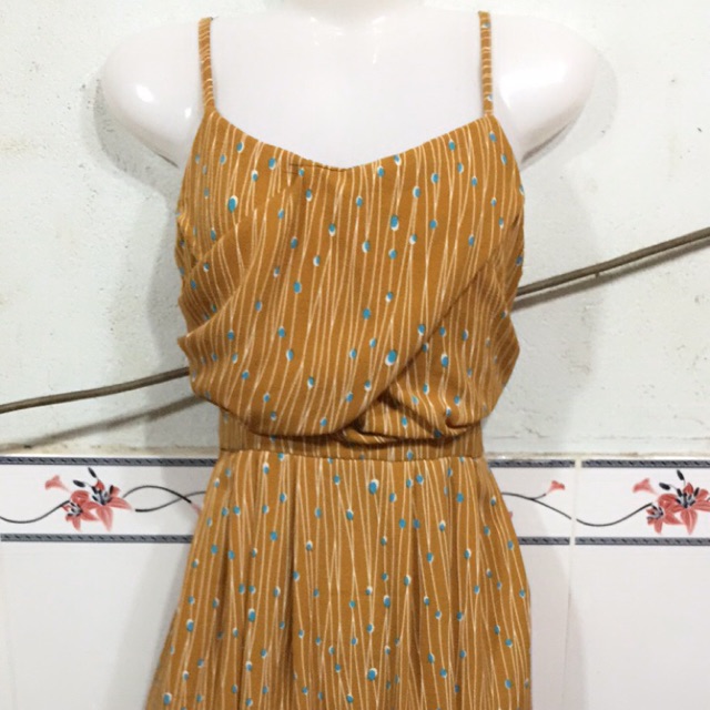 Đầm maxi Qc cổ đổ