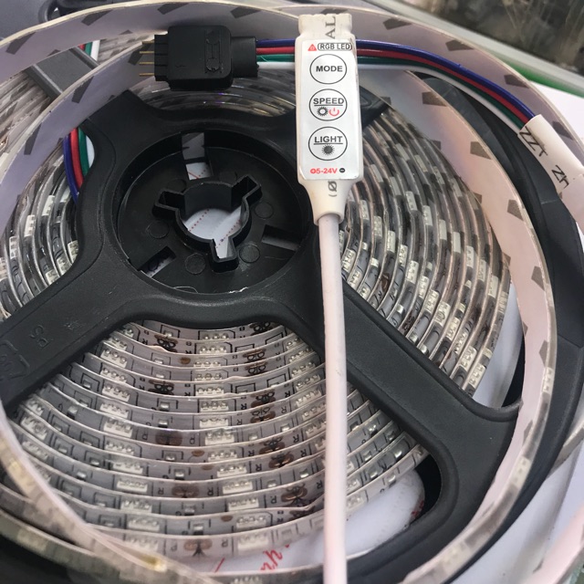 Led quận 7 mầu 24v 5m liền khiển