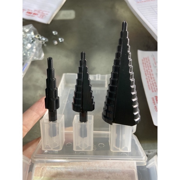 Mũi khoan bước, tháp phủ titanium 4-32mm khoét lỗ tròn chuyên khoan sắt, gỗ, tôn nhôm