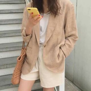 Áo khoác vest theo phong cách Hàn Quốc