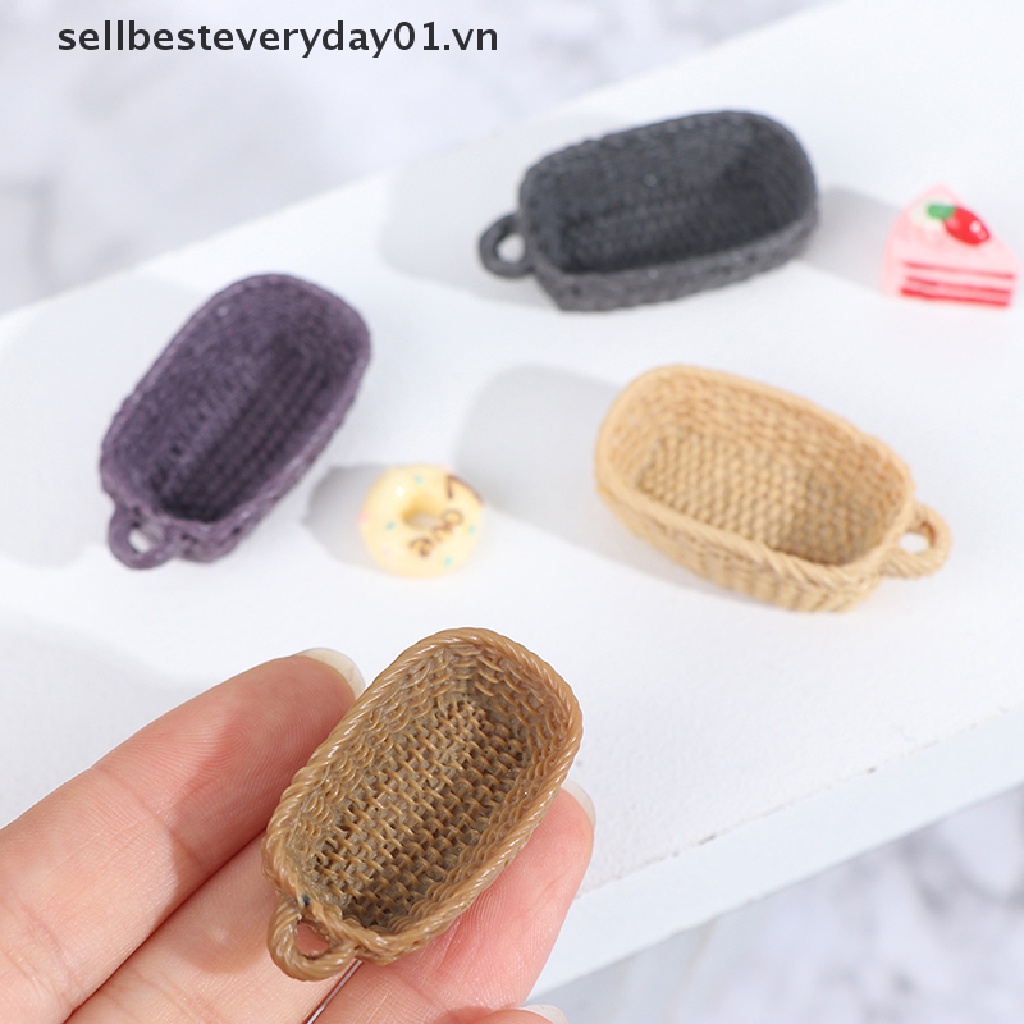 Giỏ đựng bánh mì trang trí nhà búp bê tỉ lệ 1:12